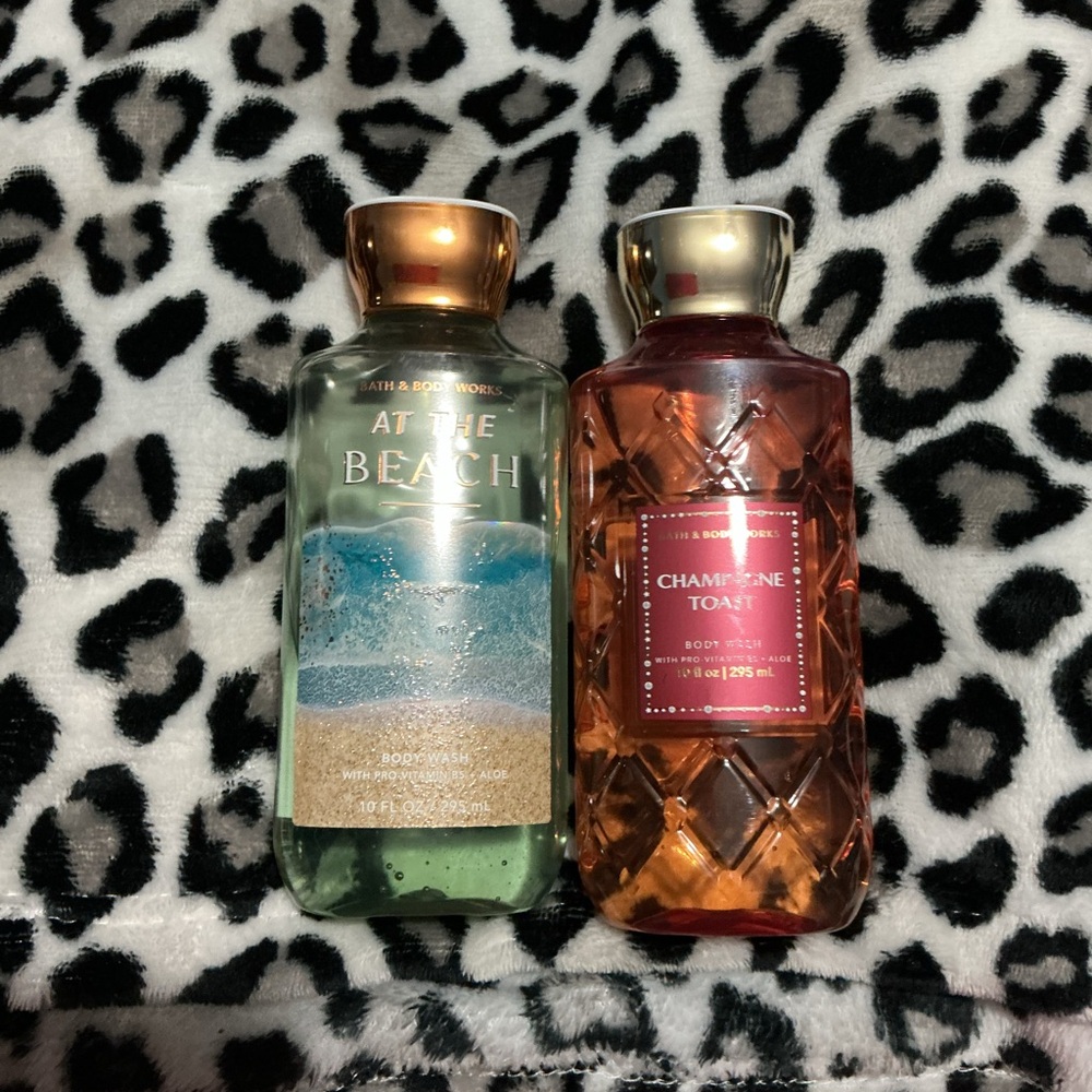 Bath & Body Works Green and Pink Body Wash Set